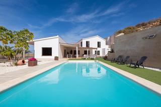 Xalet  La montañeta. Espectacular villa a la venta en pajara