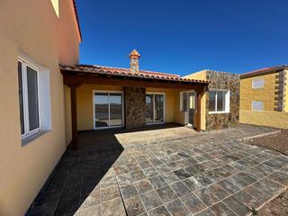 Casa  Las pocetas. Chalets en las pocetas, antigua