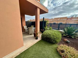 Casa adossada  Atalaya. En venta adosado en esquina en caleta de fuste. Casa adossada  Atalaya. En venta adosado en esquina en caleta de fuste.