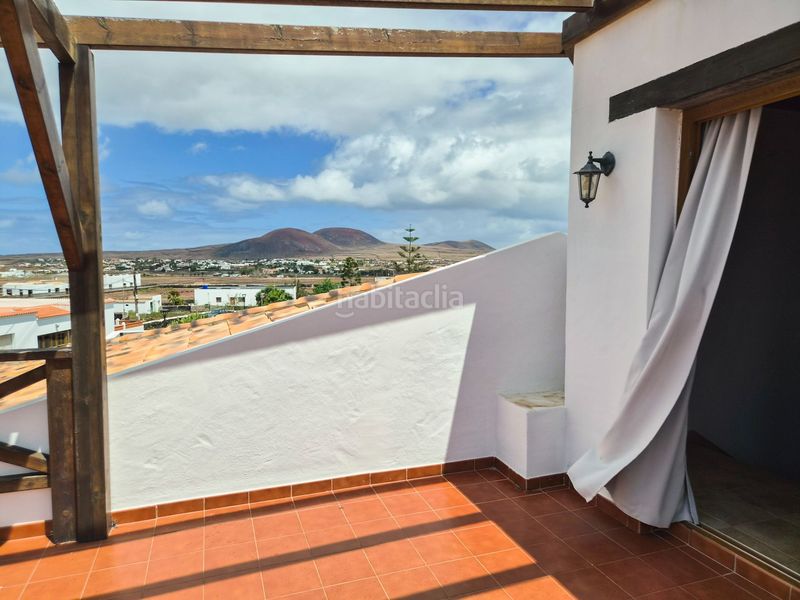 Foto a2229a61-3544-43e5-8567-d2fe8dfaa6a3. Casa a Lajares Oliva (La)