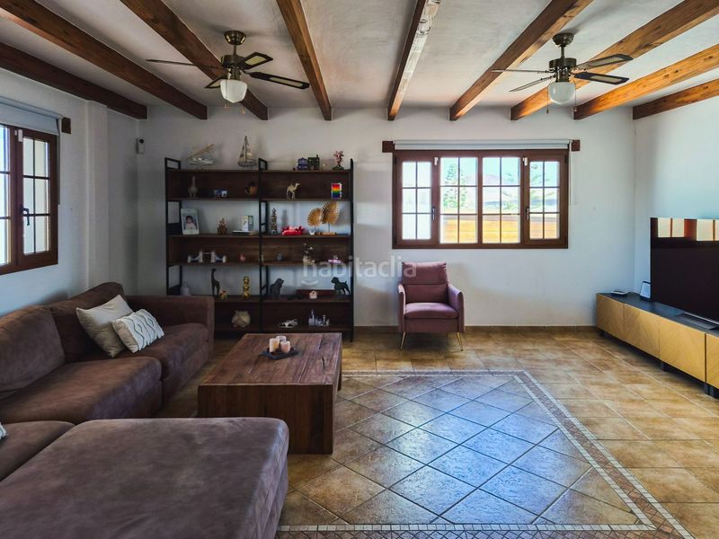 Foto a592e671-45cc-47e8-939d-336ac2a8f292. Casa a Lajares Oliva (La)