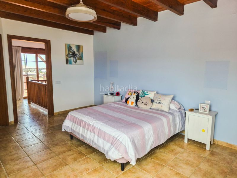 Foto e5a14734-b488-4aad-bcee-2fa8747d5fb8. Casa a Lajares Oliva (La)