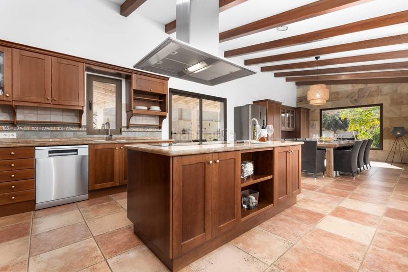 Foto 4976aec1-e6ea-41c7-b80c-08537a6ca20a. Xalet amb piscina a Pájara pueblo Pájara