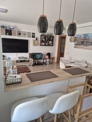 Pis a Buenavista - Rosa Vila. Piso con garaje y cuarto lavadero en puerto del rosario