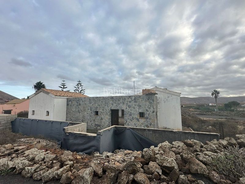 Foto c2520c77-64db-4b53-9a51-99e77be17883. Casa a Villaverde Oliva (La)