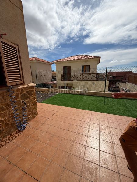 Foto 57502f1a-d228-4938-85ff-f27a231709b2. Casa a Corralejo Oliva (La)