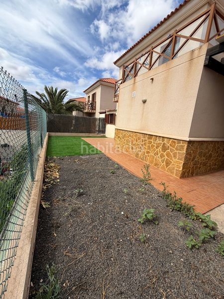 Foto 82d205a2-cb5e-44f5-a5b3-7a06df59cafc. Casa a Corralejo Oliva (La)