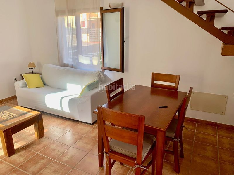 Foto f42f8c36-ff2d-4a5a-b668-a679a646d264. Casa a Corralejo Oliva (La)
