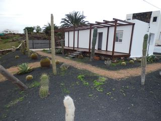 Casa  Centro. Encantadora vivienda con amplia parcela en villaverde