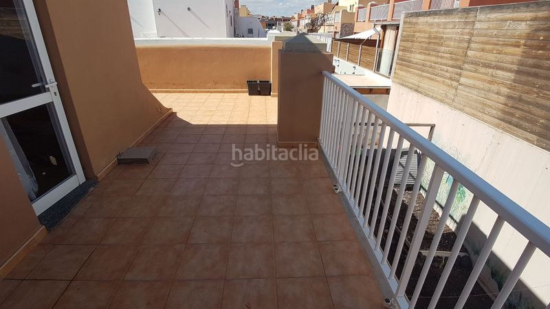 Foto ab5a9920-6379-4c83-ab27-e61d0eedf833. Dúplex a Corralejo Oliva (La)
