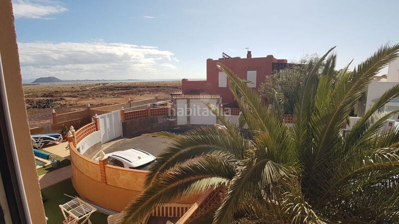 Foto dbea42bf-81c6-45a4-89ac-4d0564addeb2. Dúplex a Corralejo Oliva (La)