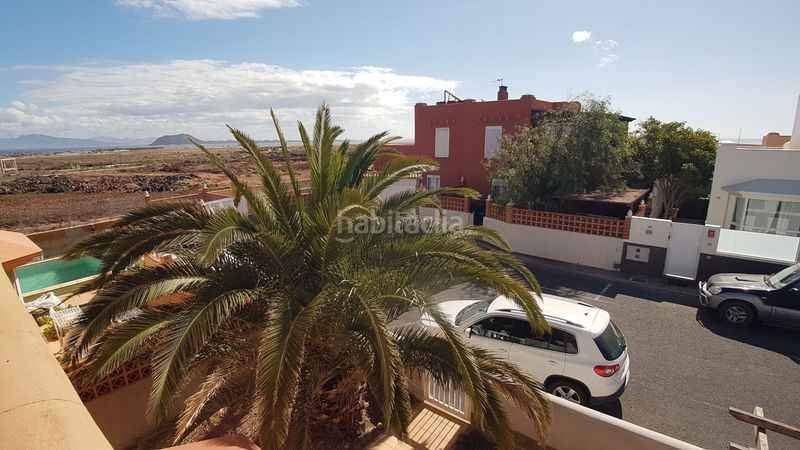 Foto f205a309-1ae2-47d7-8e5e-51cb83930716. Dúplex a Corralejo Oliva (La)