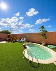 House  Acebuche. Chalet unifamiliar con piscina privada en tamaragua  corralejo