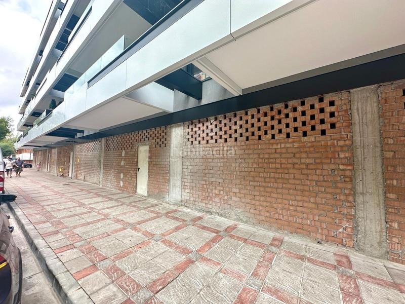 Foto 4119ec2c-2298-471f-9ec7-d9bea5908b26. Local comercial unico local a la venta en edificio españa en Fuengirola