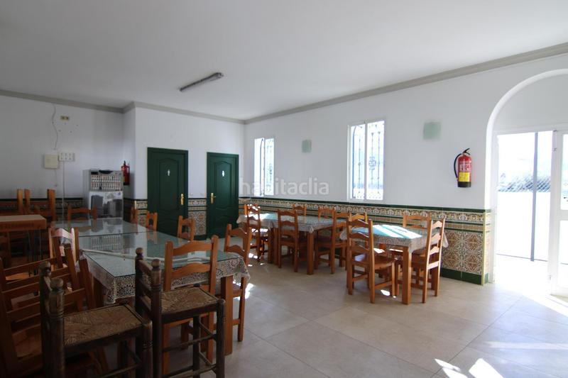 Foto e1dc4126-72f7-4777-8ab9-0bd66506d0b8. Geschäftsraum in Coín