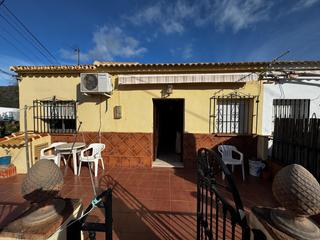 Casa a Almogía. Zona la tinaja camino de almogia
