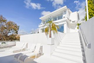 Xalet en Torreblanca del Sol. Impresionante villa con vistas panoramicas al mar en torreblanca