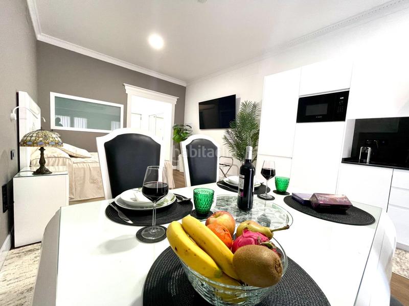 Foto 4b5db7ca-ce5e-4d22-837b-a5a53a226d7a. Estudio  de lujo en conjunto nogalera en El Bajondillo Torremolinos