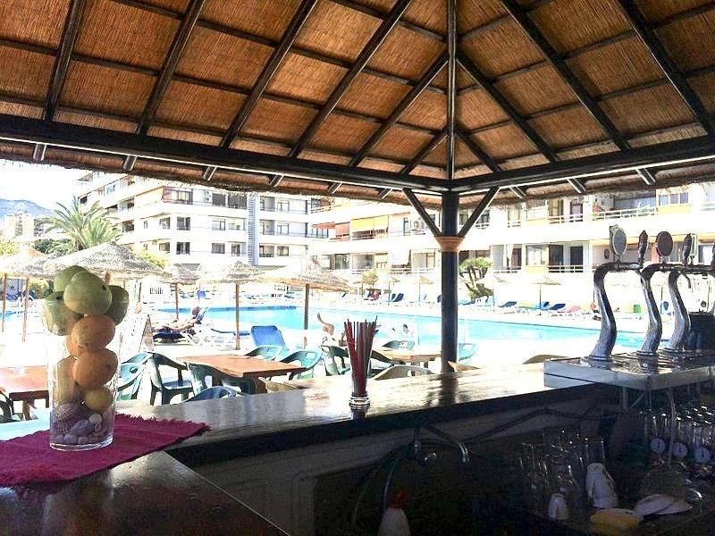 Foto cd0faeb0-bec3-43b3-b50b-9f89e01b5428. Estudio  de lujo en conjunto nogalera en El Bajondillo Torremolinos