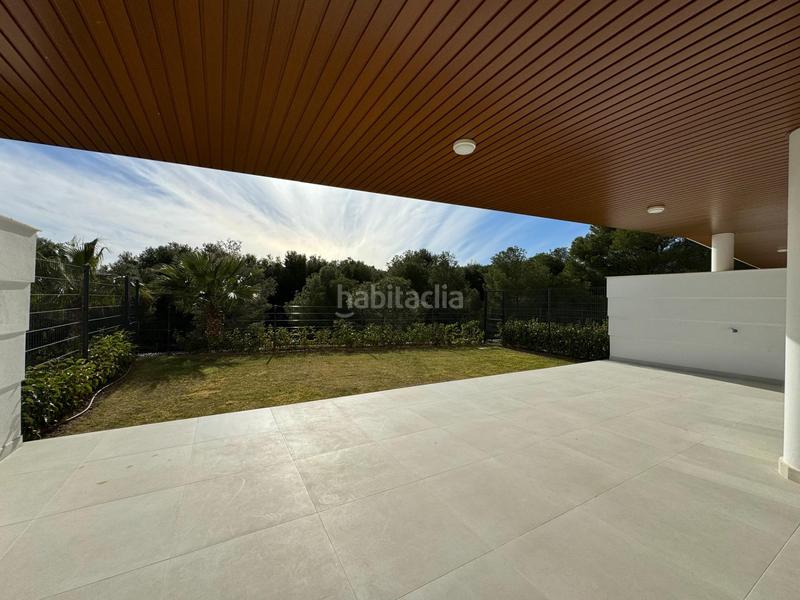 Foto 508ed2c3-24c9-4414-ad69-bc912aca2182. Planta baja exclusivo apartamento con vistas al mar en higuerón lujo y comodidad junto al mediterráneo en Fuengirola