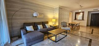Planta baja en Aloha. Amplio apartamento en valle del golf, nueva andalucía