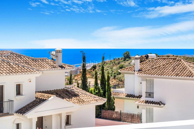 Foto 42a42ece-aefd-432f-a786-5f2bae7927eb. Chalet con riscaldamento parcheggio piscina in Mijas pueblo Mijas