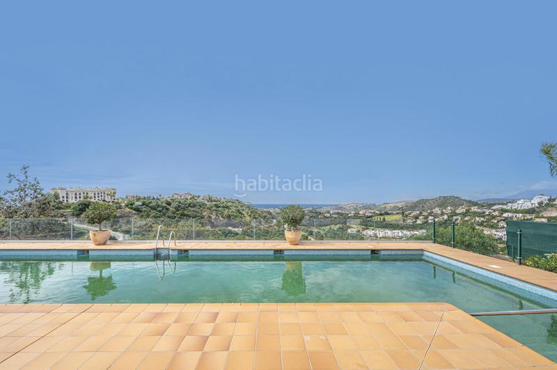 Foto b9577bbf-b61f-428a-b4e8-07d7d320ea15. Piccolo appartamento con piscina in Benahavís pueblo Benahavís