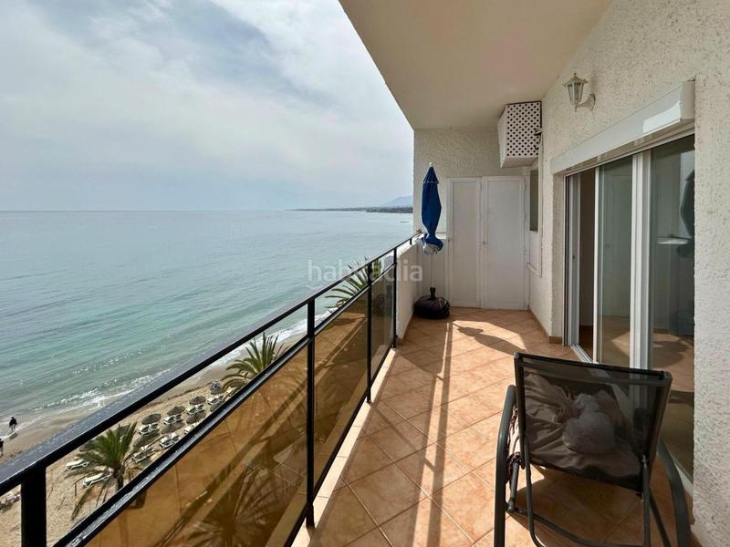Foto 2300e3da-0869-429e-a10a-f57d58447024. Estudio  con vistas al mar en primera línea de playa en Marbella