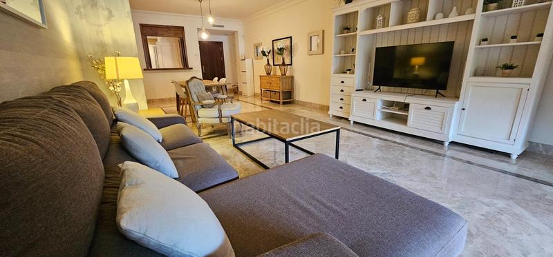 Foto 4d813b8a-dbaa-4cf9-8478-87c339b55100. Piano terra con parcheggio piscina in Las Brisas Marbella