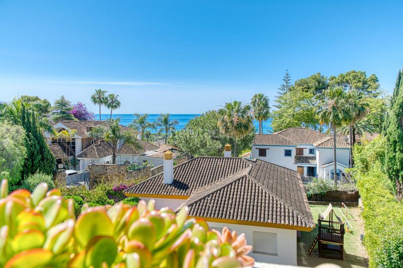 Foto 146d7784-a230-4258-aec3-25a160234f78. Apartamento 3 dormitorios, 2 baños, apartamento en venta en los pinos de nageles, marbella golden mile en Sanlúcar de Barrameda