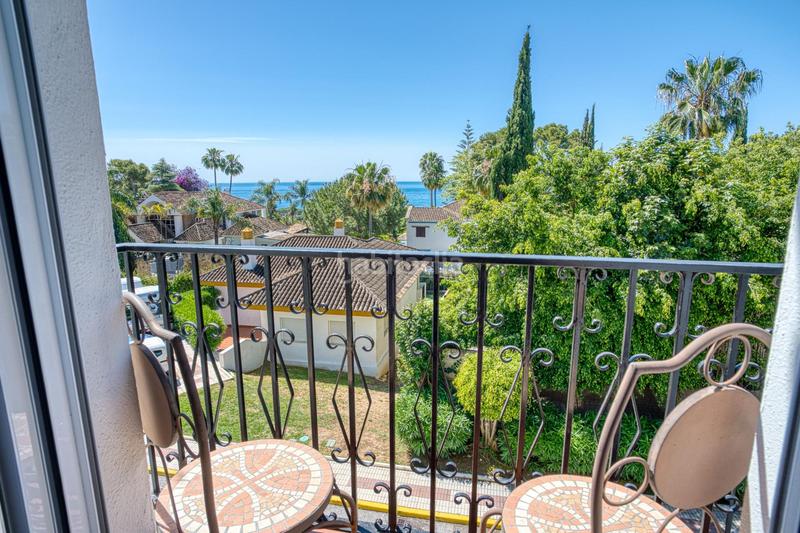 Foto 2cb9ac60-6bdf-4f4e-8d52-2ee8d7445e75. Apartamento 3 dormitorios, 2 baños, apartamento en venta en los pinos de nageles, marbella golden mile en Sanlúcar de Barrameda