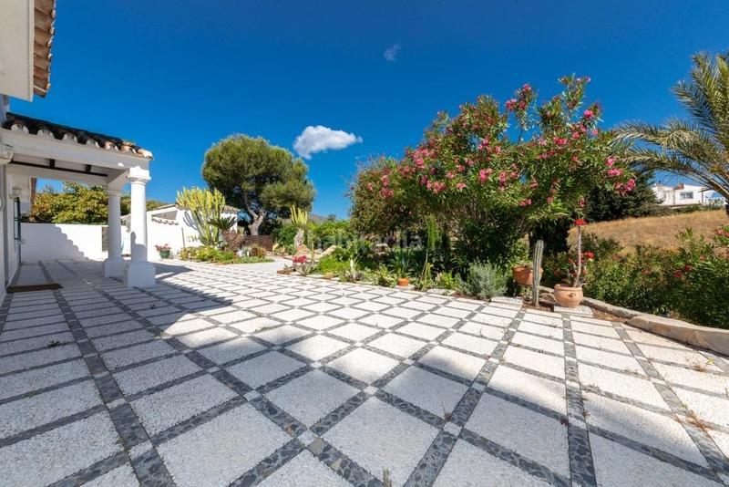 Foto b99c05fe-2b1f-4944-8627-7d767e492a29. Casa amb aparcament a Mijas pueblo Mijas