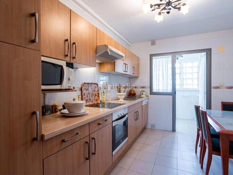 Foto 2c9c349e-9249-49d1-a68e-b960d60abdf0. Apartament amb calefacció aparcament piscina a Castillo Sohail - Myramar Fuengirola