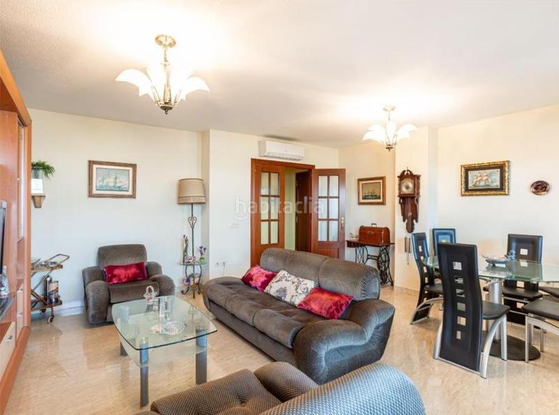 Foto 93726988-2d00-4075-bcf8-61e40af035f2. Apartament amb calefacció aparcament piscina a Castillo Sohail - Myramar Fuengirola