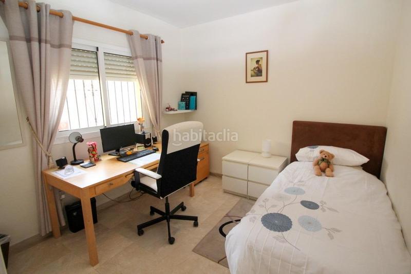Foto b9a9e3d7-73ea-484d-a4fa-b3c1021088a0. Casa adosada espaciosa casa adosada de 3 dormitorios en riviera del sol con impresionantes vistas al mar, al camp en Mijas