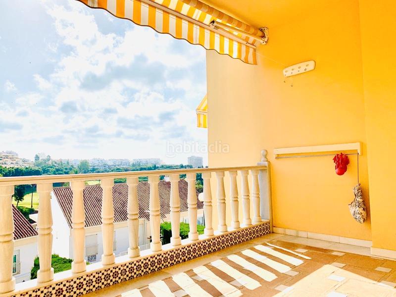 Foto d588472e-f83f-46c5-b6d7-79af8c132317. Casa adosada fantástica casa adosada situada en torrequebrada con vistas magníficas al golf en Benalmádena