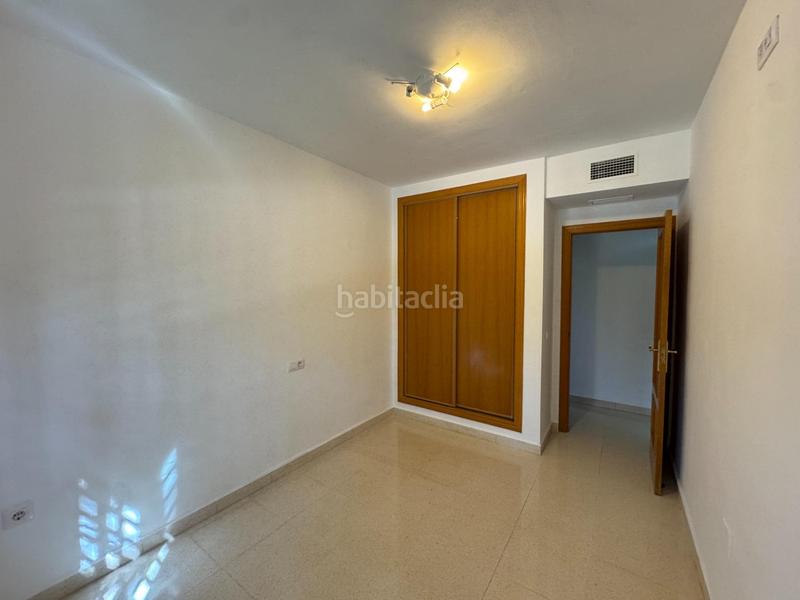 Foto 0959b963-fa36-4c50-ac71-101392f23455. Piso amplio bajo con terrazas en zona exclusiva de El Pinillo en Torremolinos