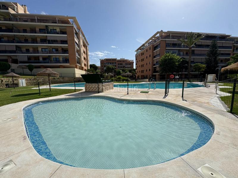 Foto 22820ff5-a518-4318-81b6-f21788ff4d04. Piso amplio bajo con terrazas en zona exclusiva de El Pinillo en Torremolinos