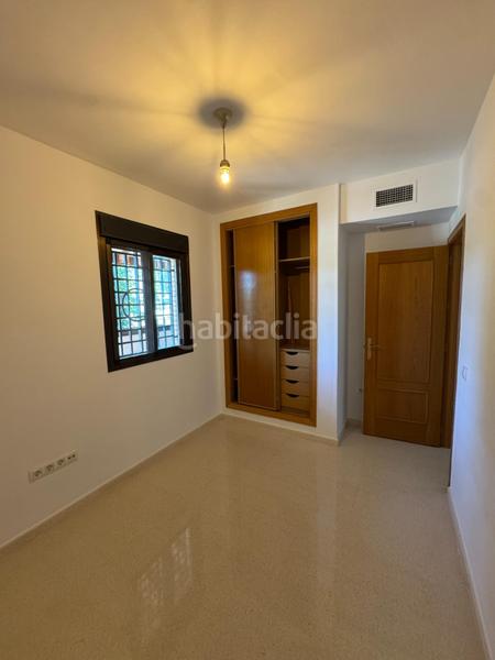 Foto 6b542023-ea44-404b-92a5-14a960549be0. Piso amplio bajo con terrazas en zona exclusiva de El Pinillo en Torremolinos
