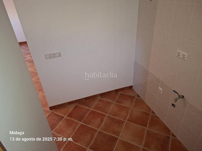 Foto 0fb40f69-0860-4af7-92db-a7adf7011123. Alquiler local comercial oficina en Centro Mijas