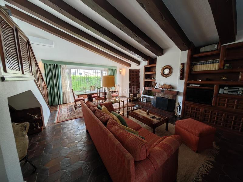 Foto 00d67e05-9921-45c2-bae6-cc6fa8ed7212. Chalet avec chauffage parking piscine dans Castillo Sohail - Myramar Fuengirola