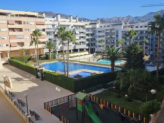 Apartament a Los Ríos. Ubicada en una de las mejores urbanizaciones de las lagunas