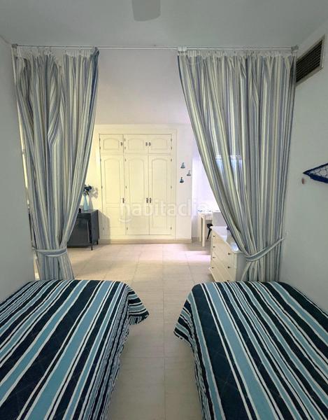 Foto 2df1a6fd-dd06-4387-b85a-92b6ebca455c. Monolocale con piscina in Puerto Deportivo Fuengirola