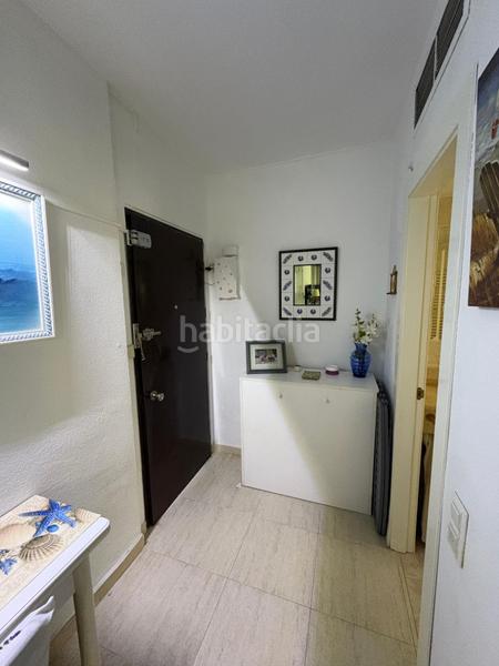 Foto a23472f6-2cd3-4834-8f0a-8c52fd29a680. Monolocale con piscina in Puerto Deportivo Fuengirola