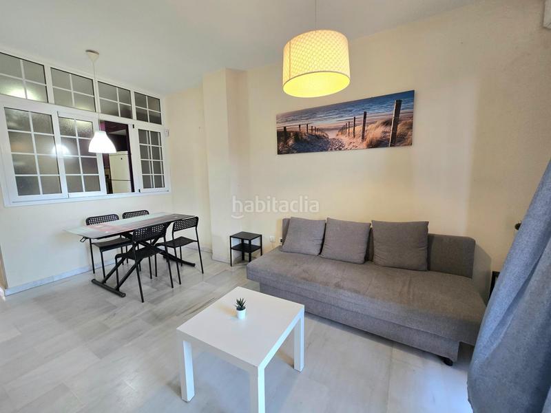 Foto 49c299eb-e616-4b91-a3d8-d2adb235f983. Piccolo appartamento con parcheggio piscina in Torreblanca del Sol Fuengirola