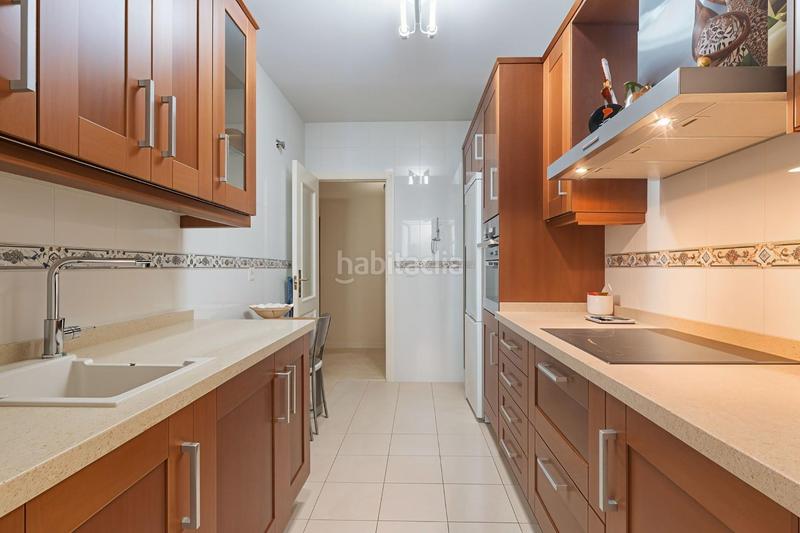 Foto d8ac038e-7bcf-4d12-8c9f-4a5617934591. Appartamento con parcheggio in Arroyo de la Miel Benalmádena