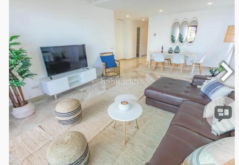 Foto 19c45e60-96ea-4bdf-8334-89a43f201338. Piccolo appartamento con parcheggio piscina in San Pedro de Alcántara Pueblo Marbella