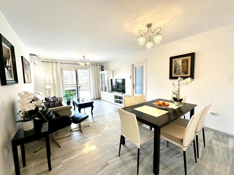 Foto 5a7fe125-29db-4b65-99d5-344c35deb274. Pis amb calefacció aparcament piscina a Puerto Deportivo Fuengirola