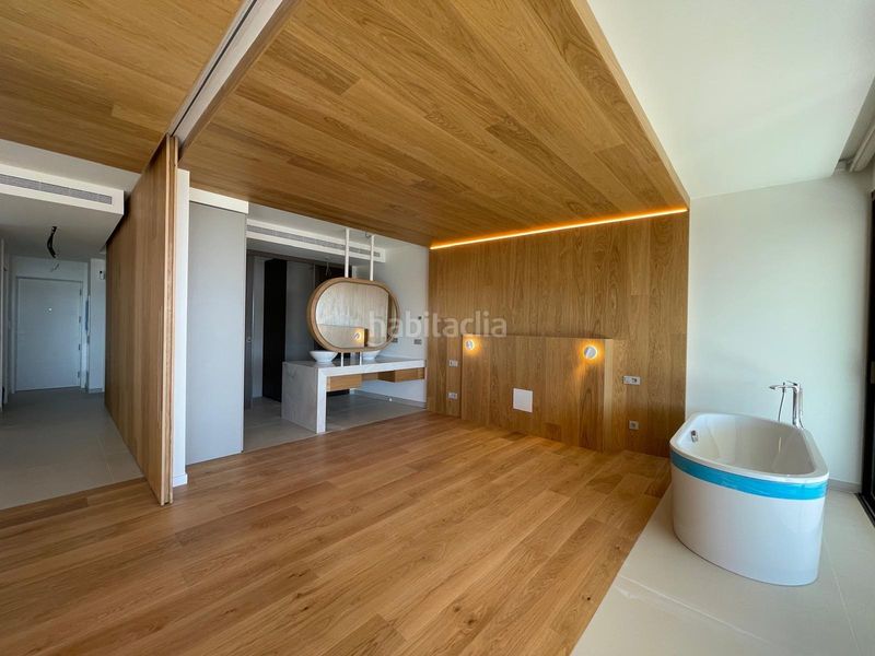 Foto 09083f93-72b7-4dc4-8abd-aa403b5d72ab. Planta baixa amb aparcament piscina a El Higuerón Fuengirola