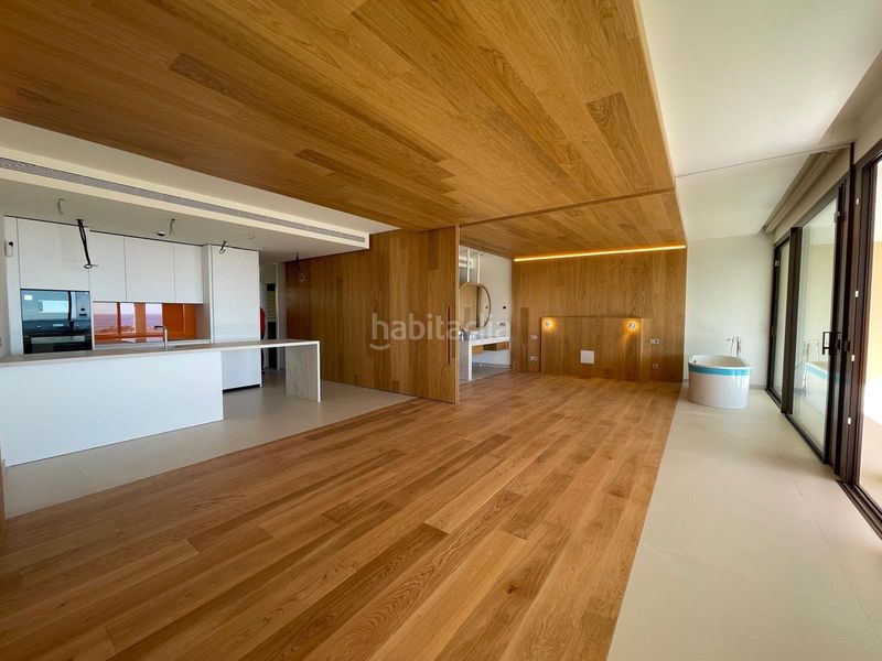 Foto 0b70a5e9-510f-43ca-84d4-e73c16ecf33a. Planta baixa amb aparcament piscina a El Higuerón Fuengirola